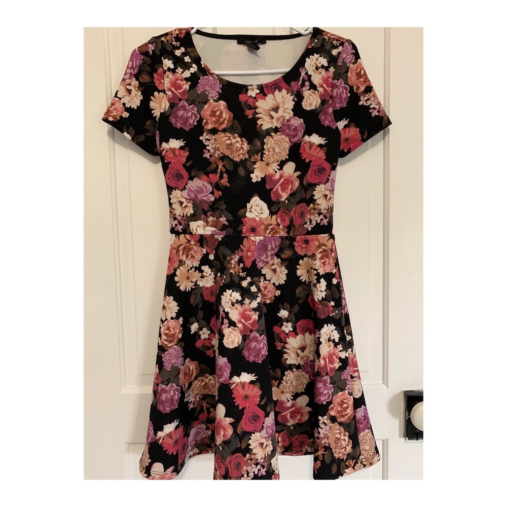 Floral Short-Sleeve Dress
